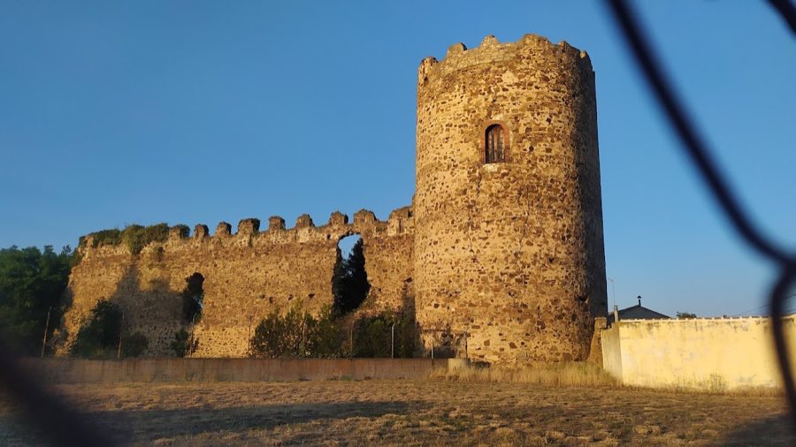Castillo de los Bazán image