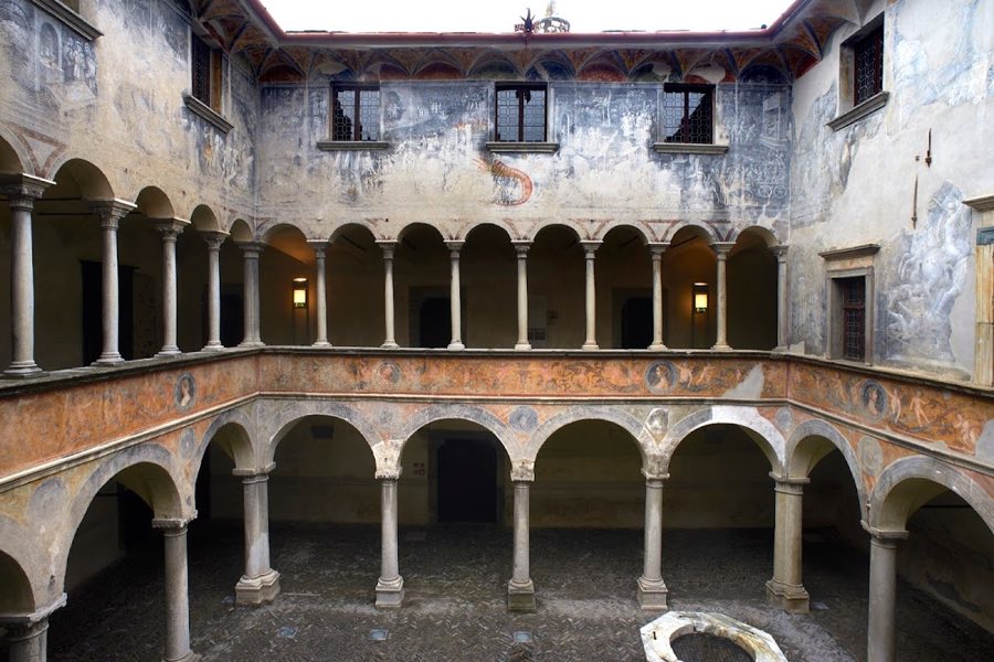Palazzo Besta image