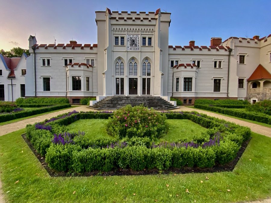 Radoli艅ski Palace, Jarocin image