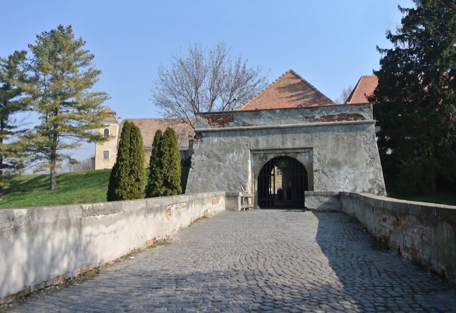 Habsburg-Lothringen Castle in Magyaróvár image