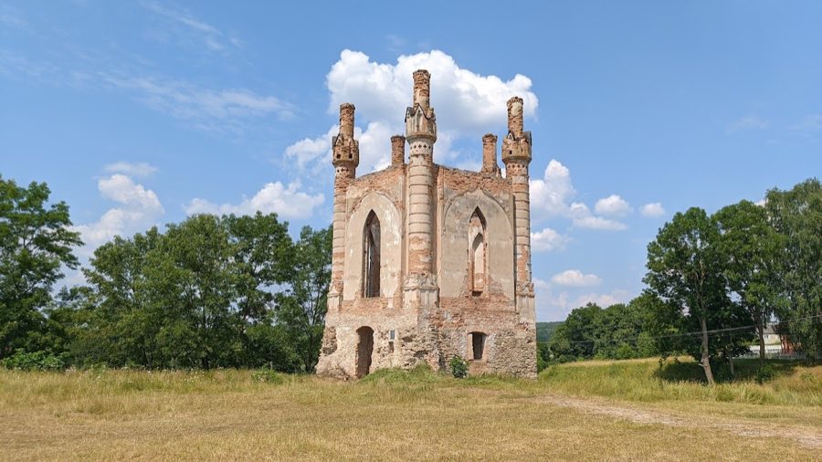 Novomalyn Castle image