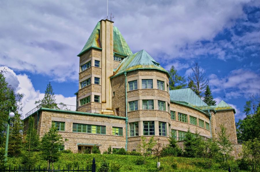 Wis艂a Presidential Castle image