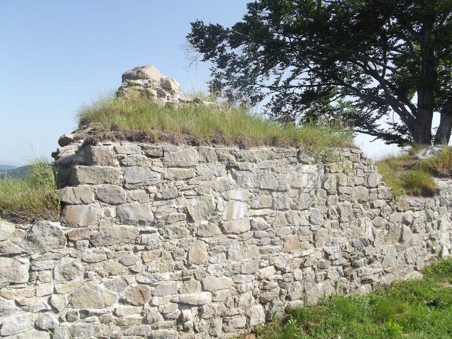 Hrad Šebeš image
