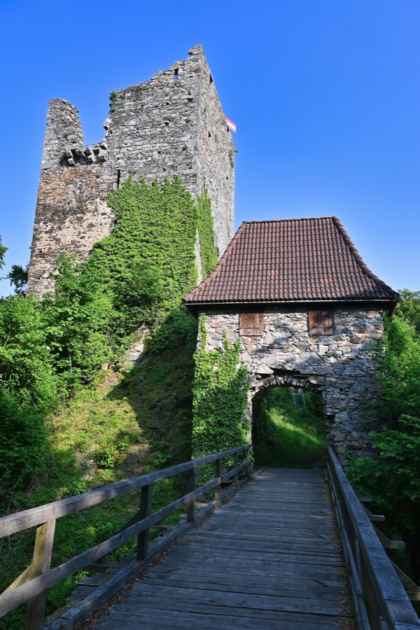 Burgruine Haichenbach image