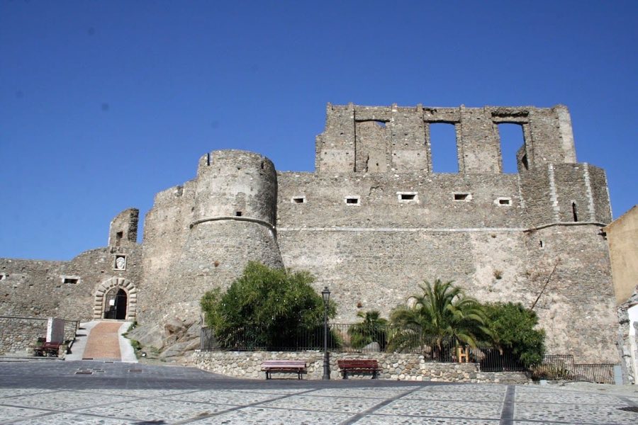 Borgia Castle image