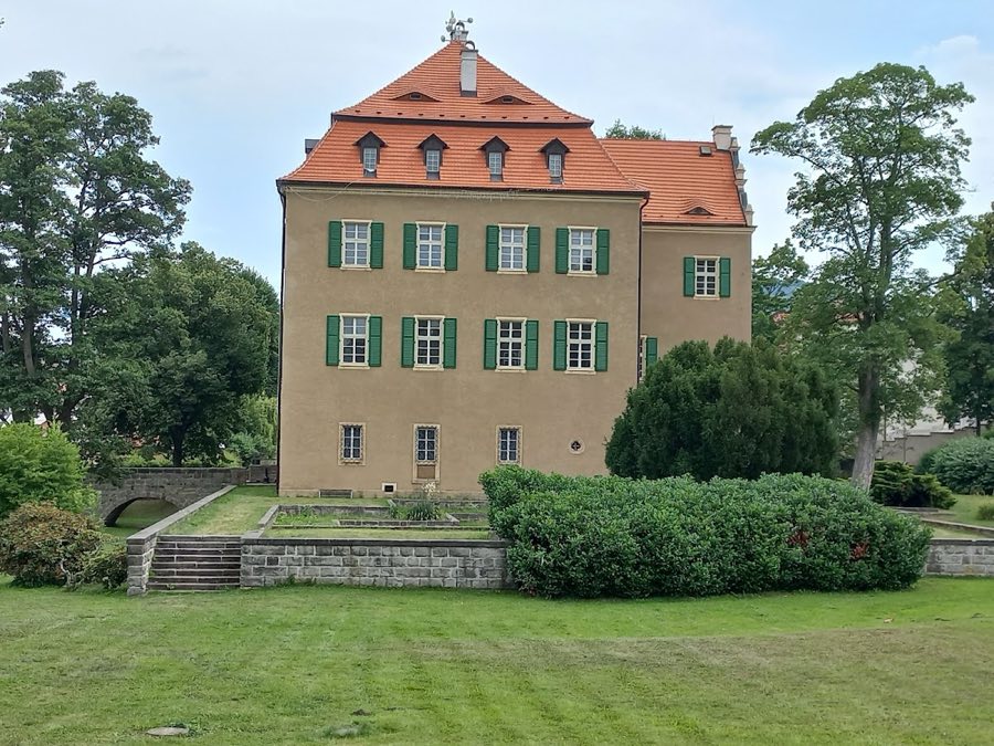 Jílové Castle image